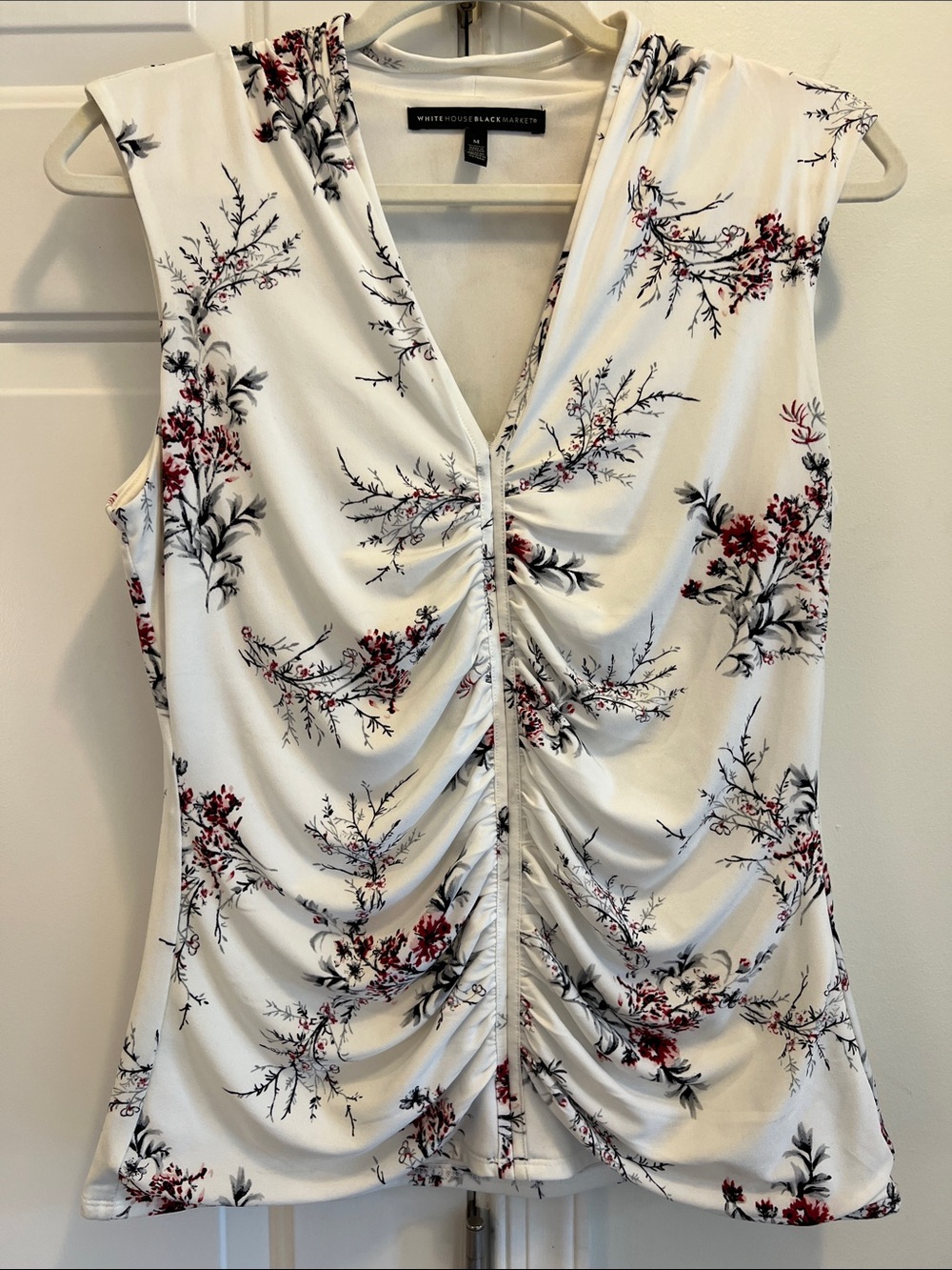 White House Black Market White Floral Ruched V-Neck Sleeveless Camisole